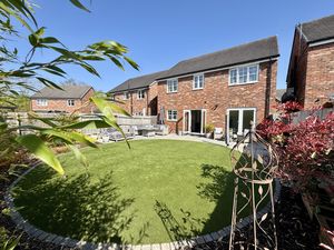 Rear Aspect- click for photo gallery